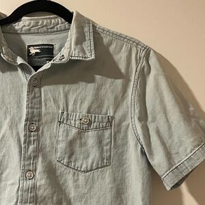 Modern Amusement Mens M Ultra Light Denim Button Down Shirt Retro Festival Vibes